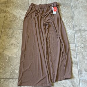 Cider stretch ribbed pants XL in color coffee